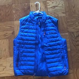 Vineyard vines performance vest